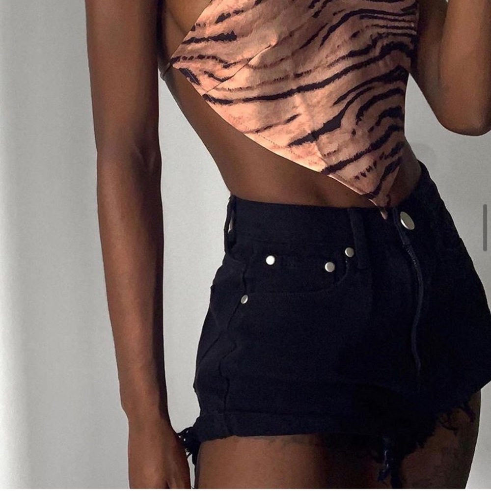 NWT princess polly black high waisted shorts